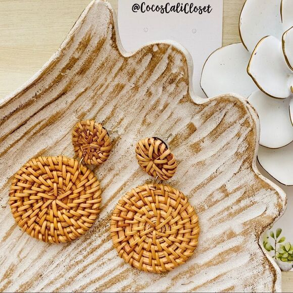 Rattan Drop Disc Earrings NWT - Picture 1 of 5